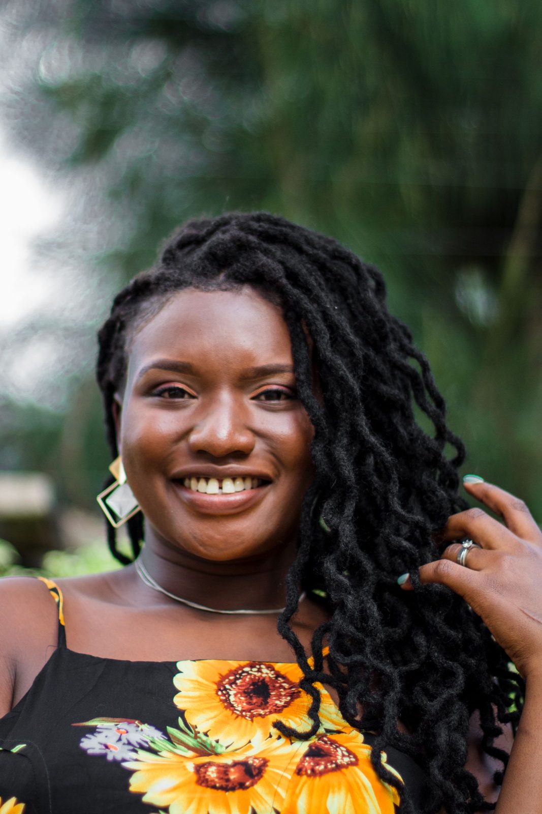 Faux locs styling